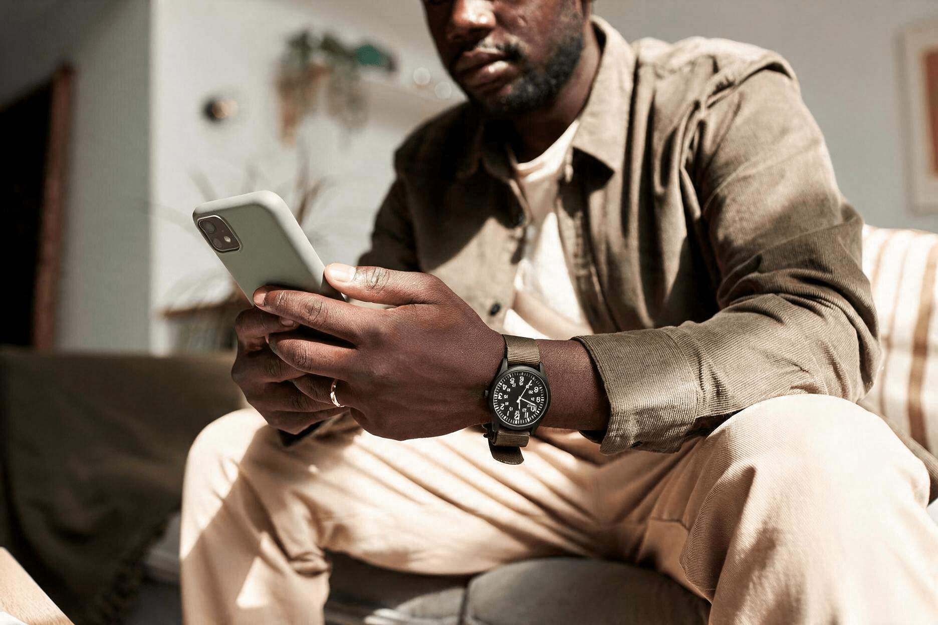 black phone with stylus pen against screen